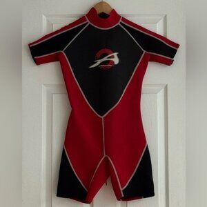 Attitude Red Black Shorty Wetsuit Youth Medium 10-12 Years Swim Surf Water Ski